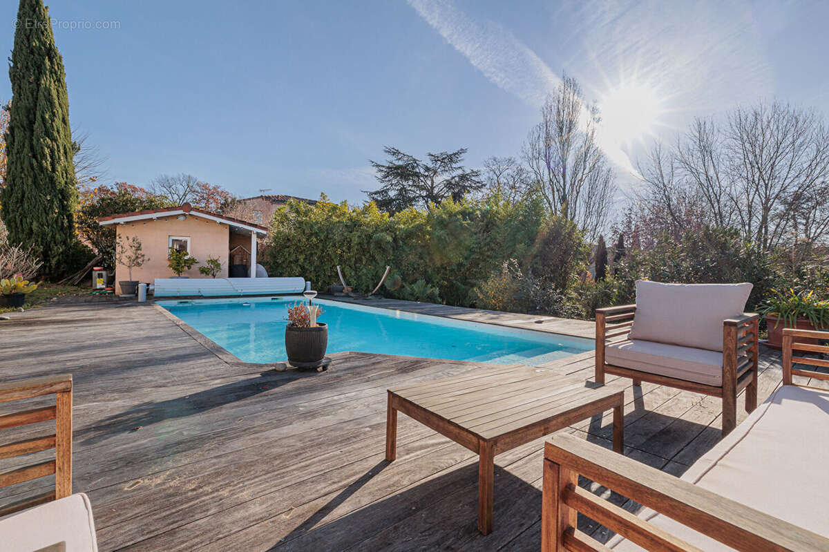 Maison à ESCALQUENS