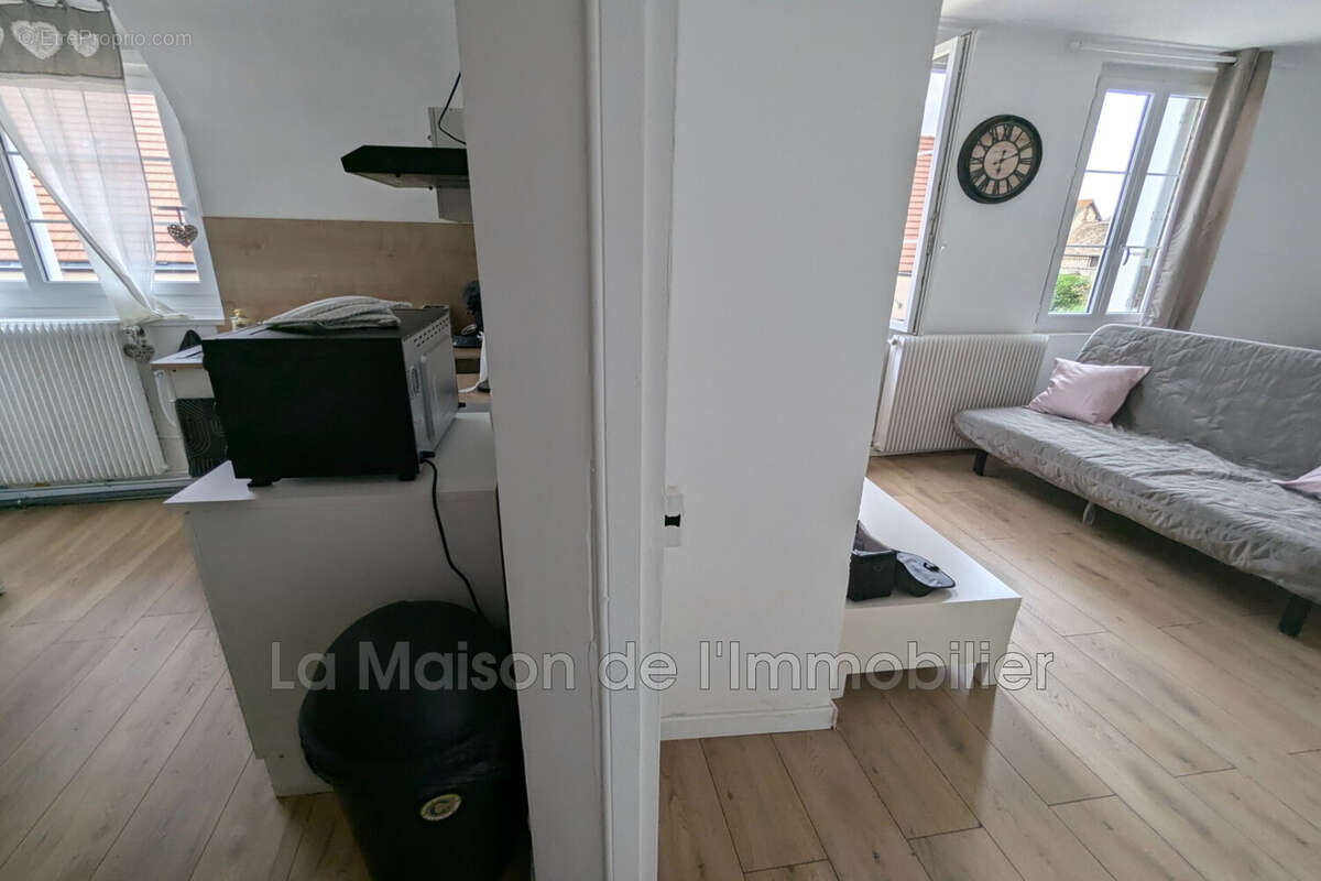 Maison à CRIQUEBEUF-SUR-SEINE