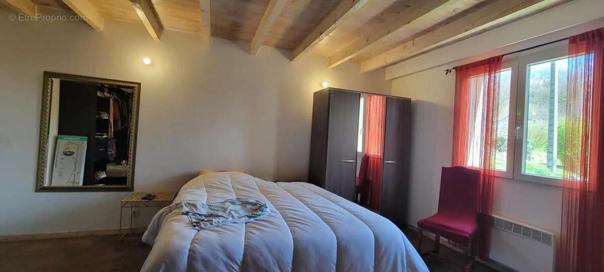 Maison à CASTELCULIER