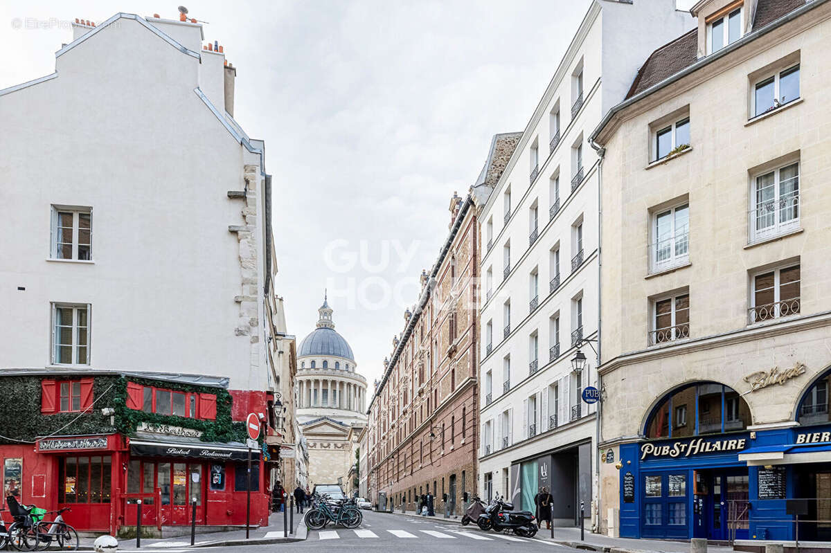 Appartement à PARIS-5E
