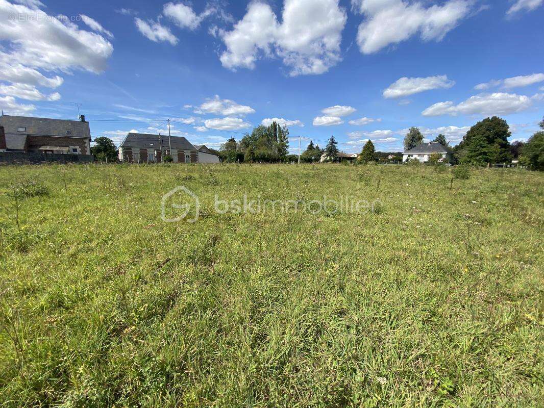 Terrain constructible 1216 m² à AUTHON ( moins de 10 min de CHATEAU-RENAULT ) - photo 4