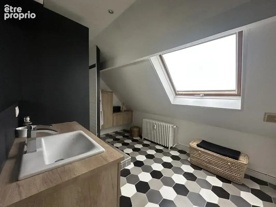Appartement F5 - photo 7