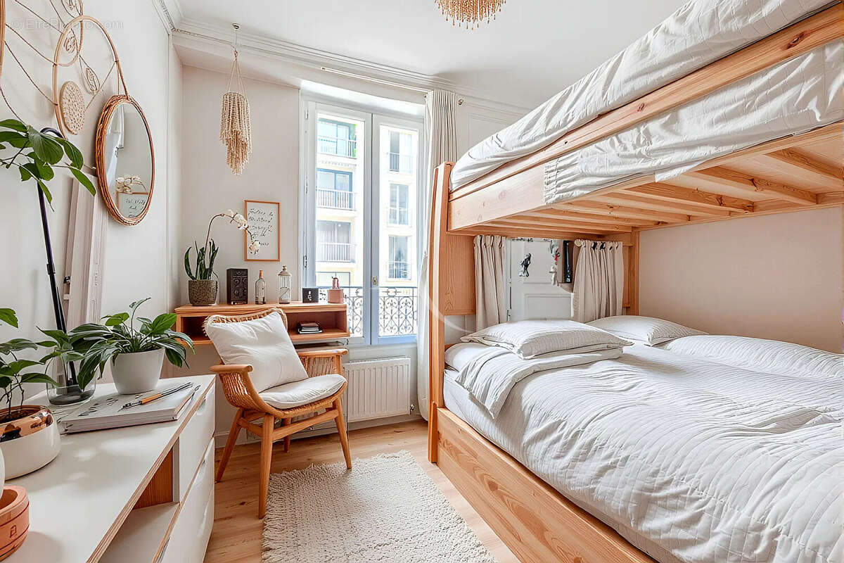 Appartement à PARIS-15E