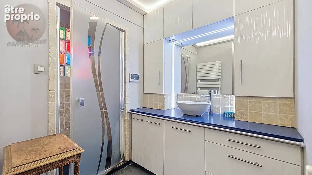 CANNES-LA-BOCCA à vendre maison 6 pièces de 131 m2 sur un terrain de 386 m2 avec piscine hors sol - photo 7
