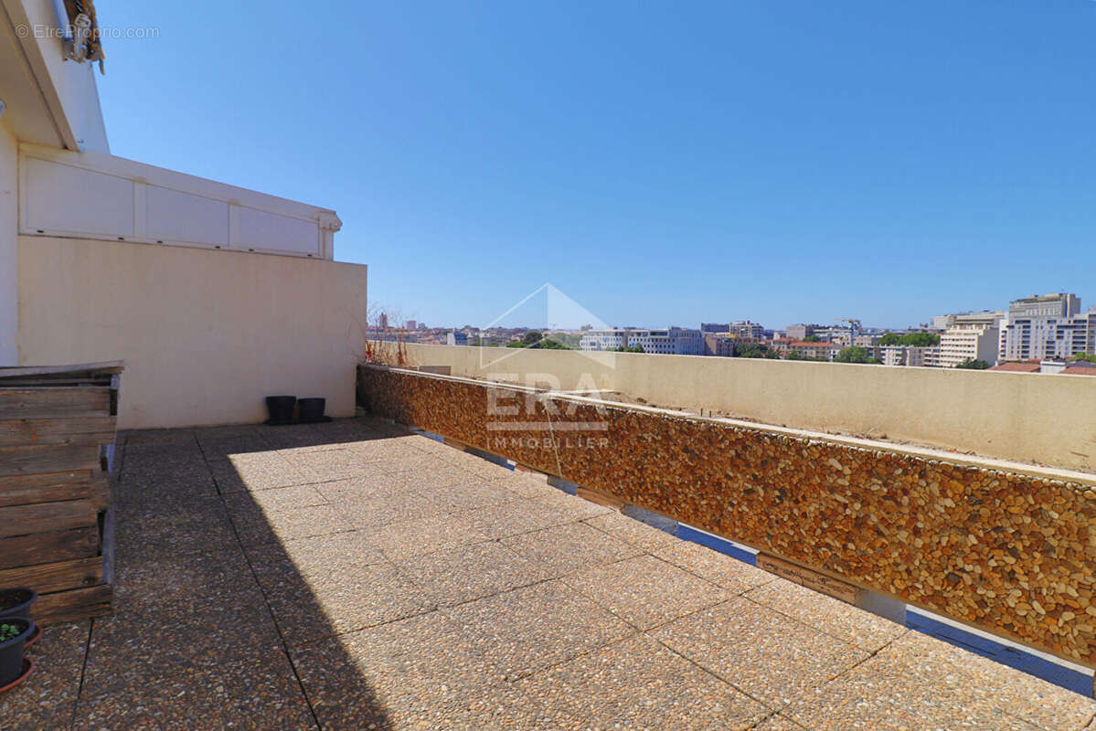 Appartement à MARSEILLE-10E