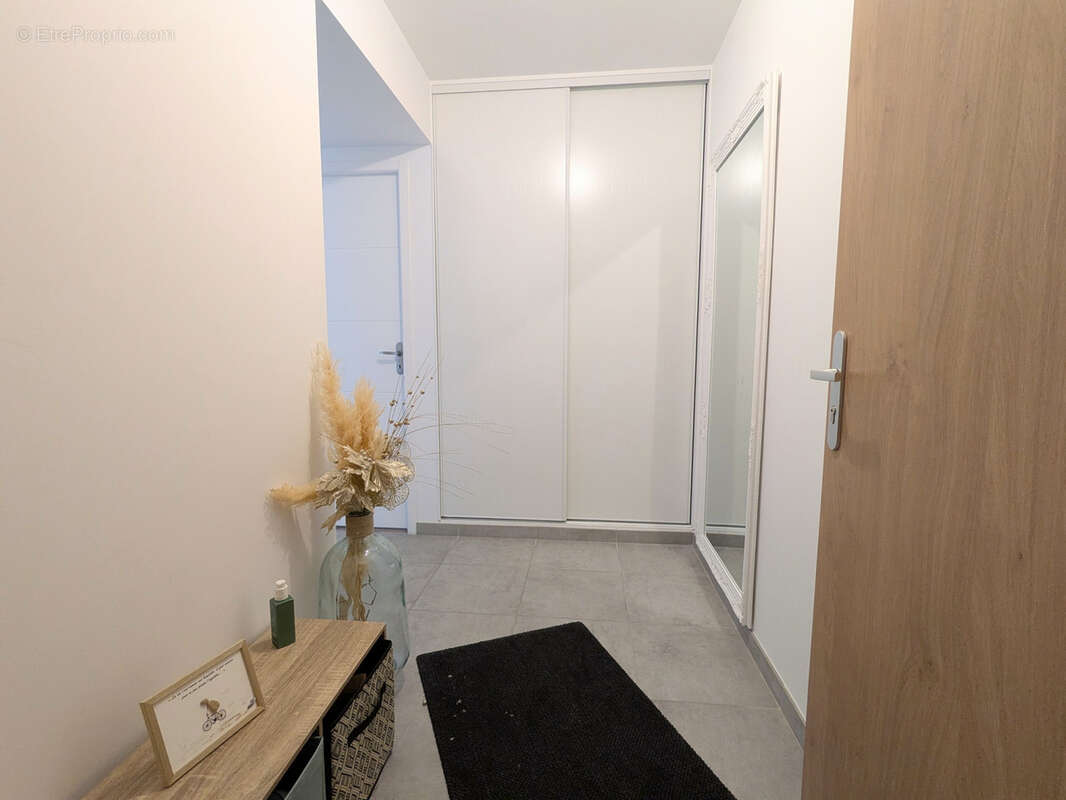 Appartement à EPRON