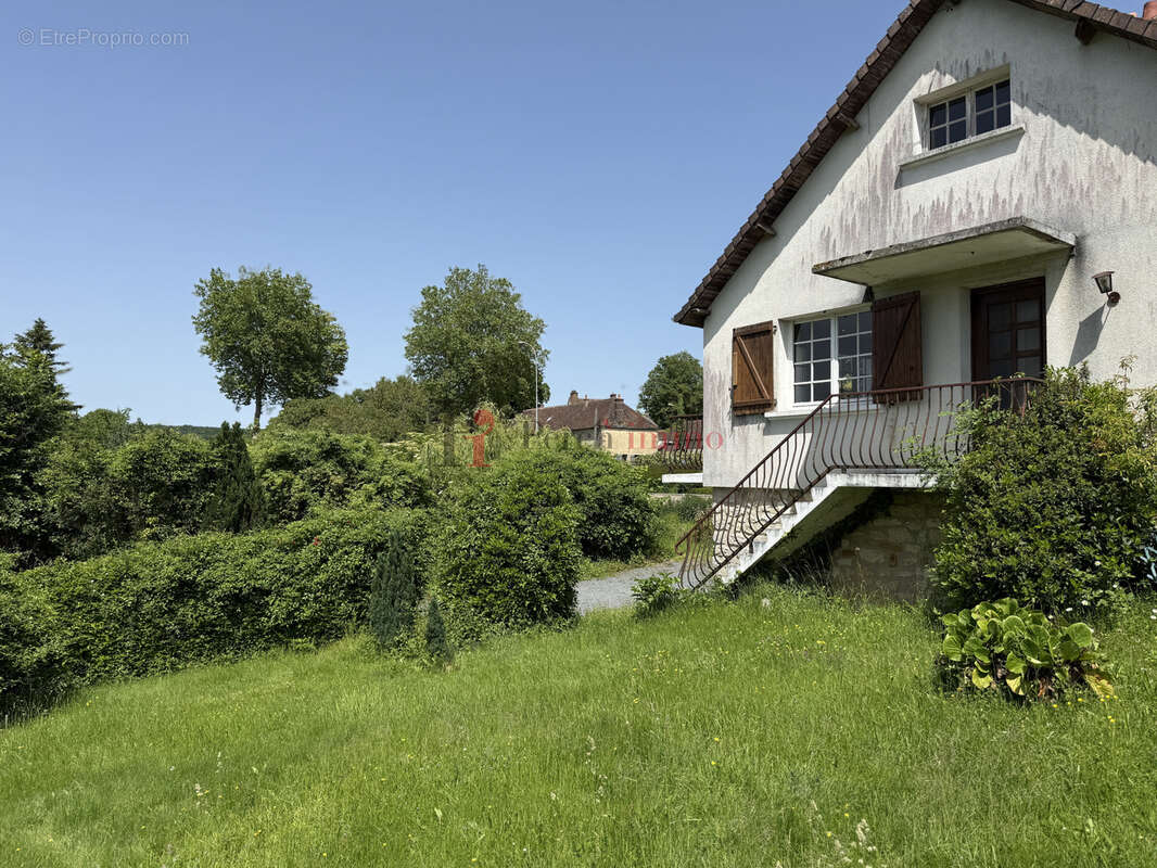 Maison à SAINT-MARTIN-DU-VIEUX-BELLEME