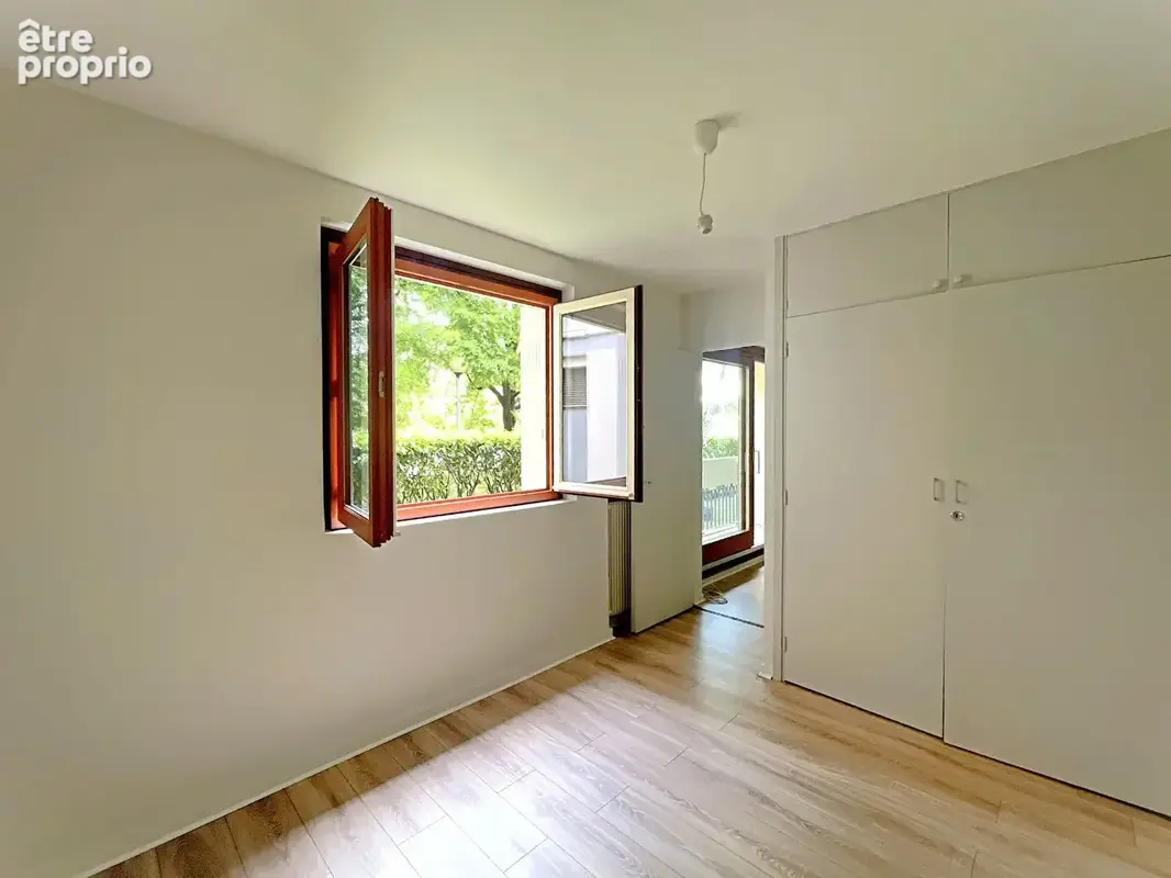 TOULOUSE - Canal du Midi Appartement T4 - 70 m² avec balcons, cave et place de parking sécurisée - photo 5