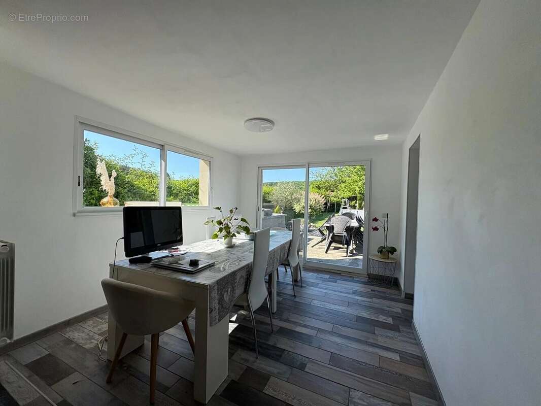 Maison à PACY-SUR-EURE