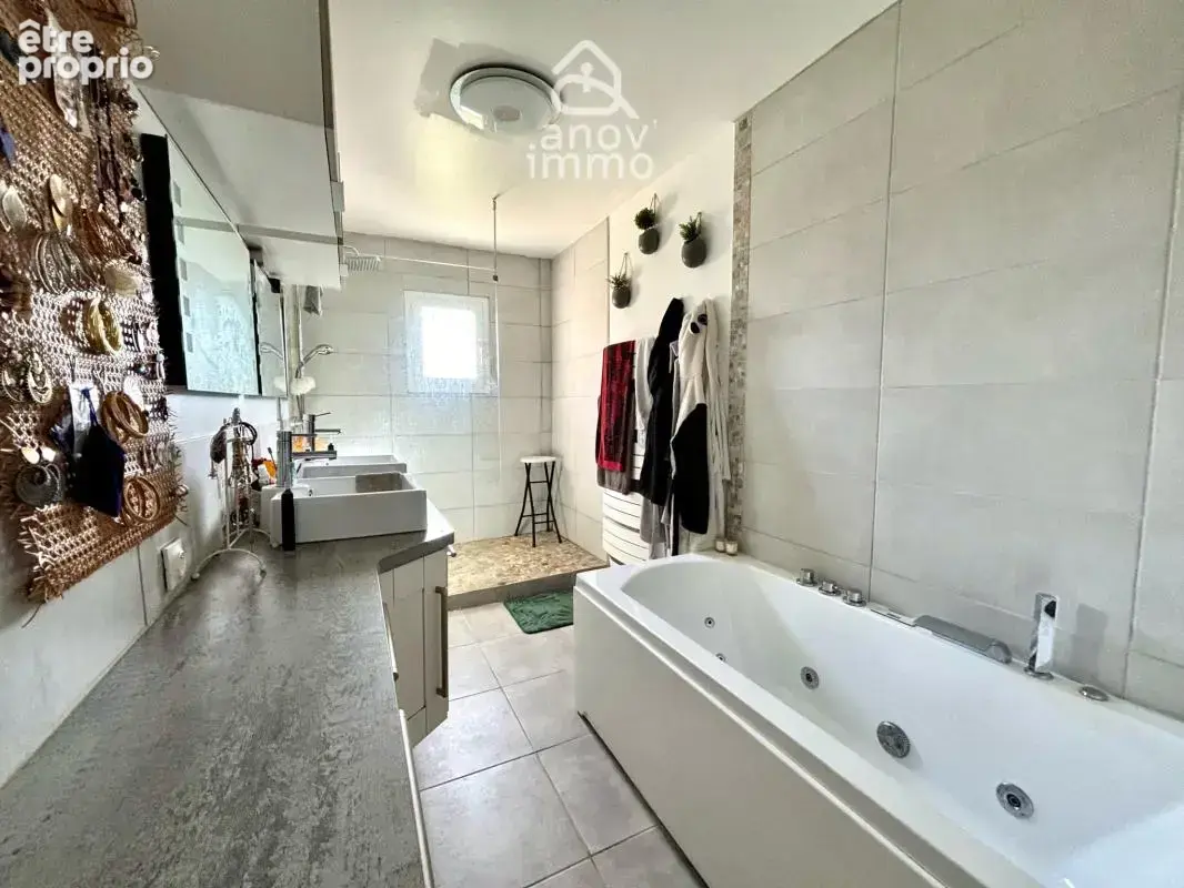 CHABOURNAY   Maison de plain-pied 137 m2   4 chambres   Pisc - photo 8