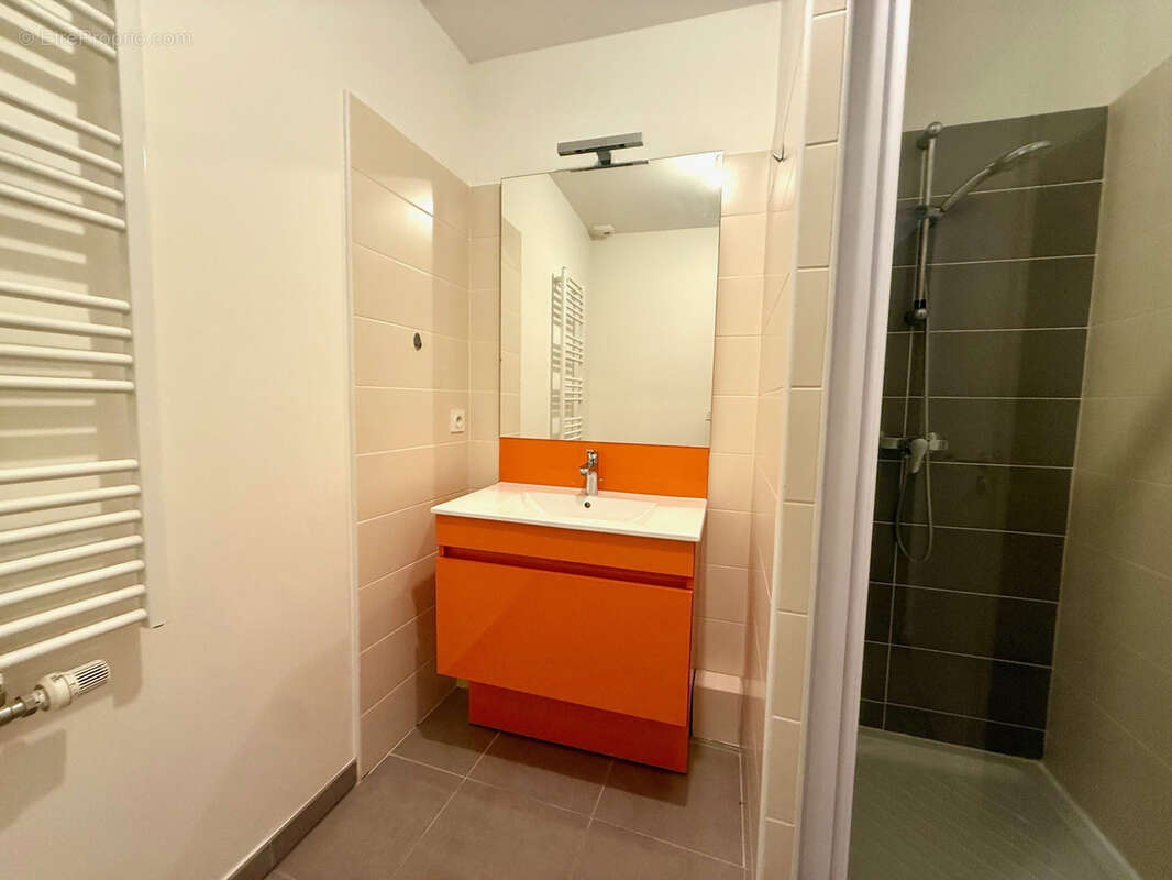 Appartement à CASTRIES