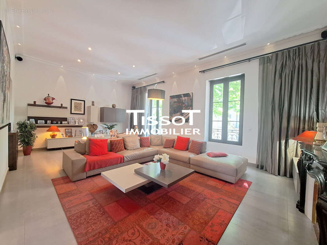 Appartement à NIMES