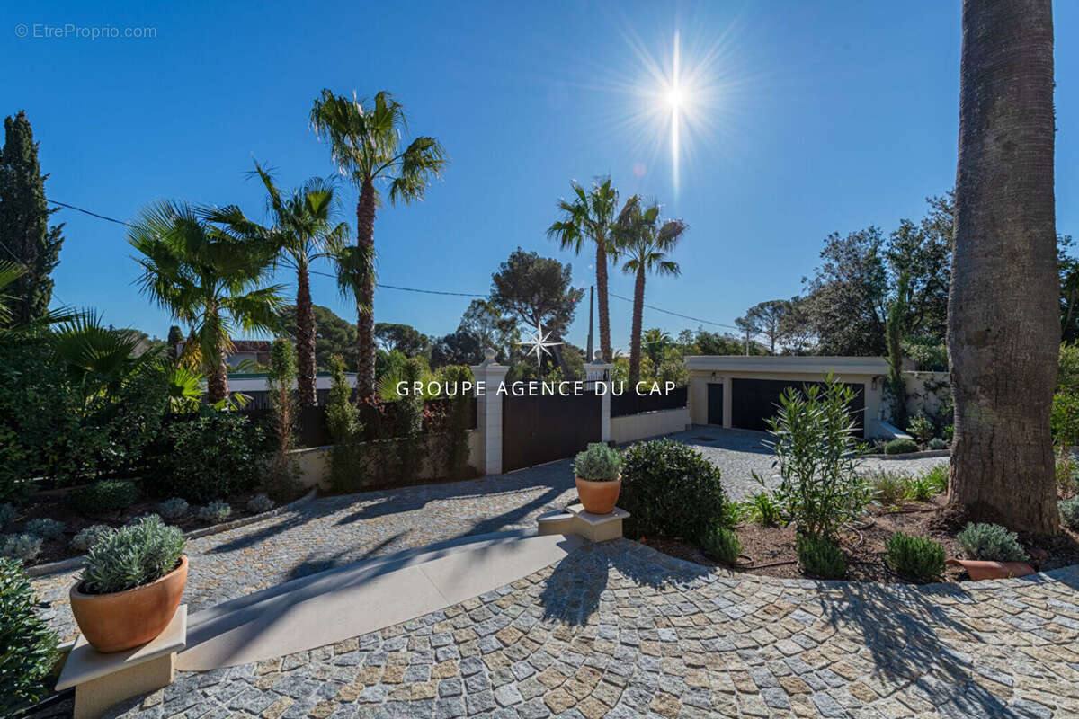 Maison à SAINT-RAPHAEL