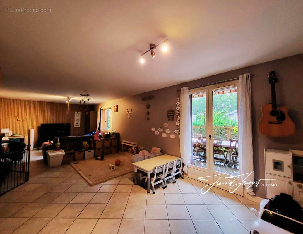 Maison à MARCELLAZ-ALBANAIS