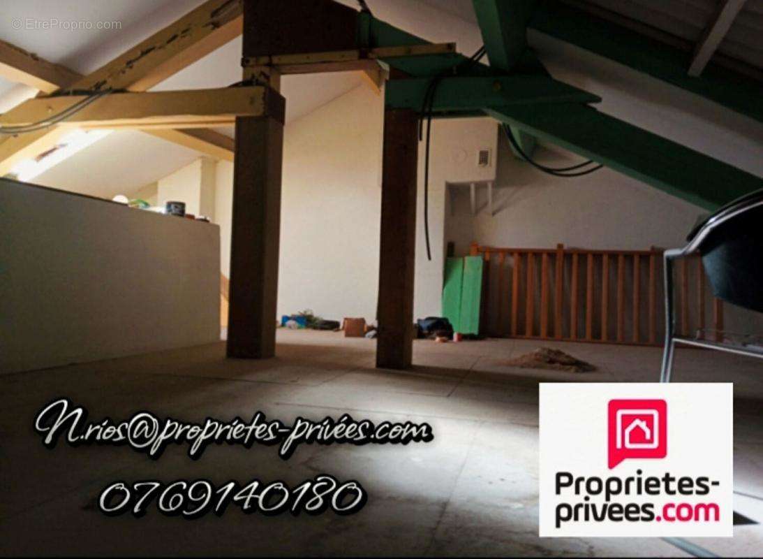 Appartement à SAINT-ETIENNE