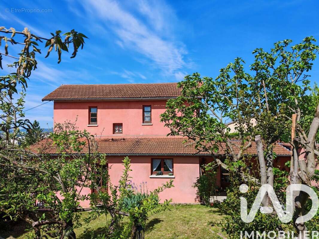 Photo 2 - Maison à JASSANS-RIOTTIER