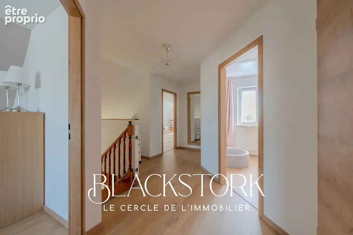 Maison Biesheim 7 pièce(s) 174 m2 - photo 9