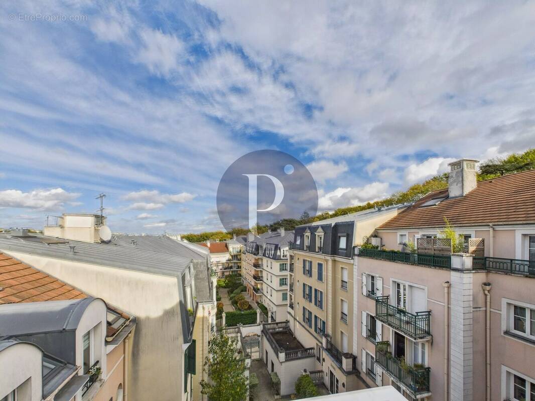 Appartement à LE PLESSIS-ROBINSON