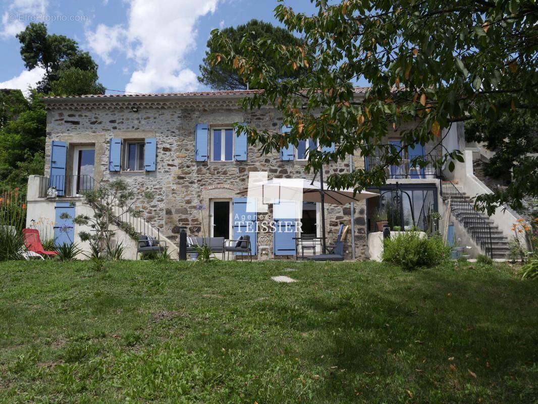 Maison à SAINT-AMBROIX