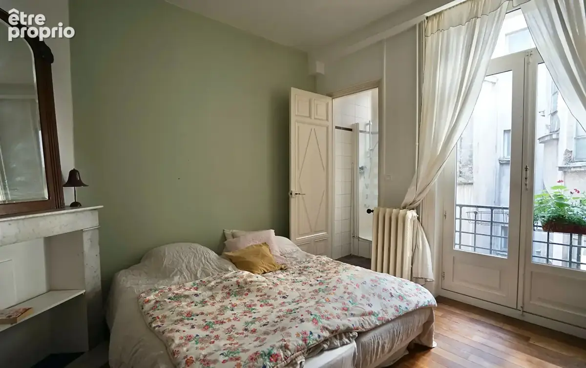 LILLE - HYPER CENTRE - Appartement 3 chambres avec Balcon - photo 10