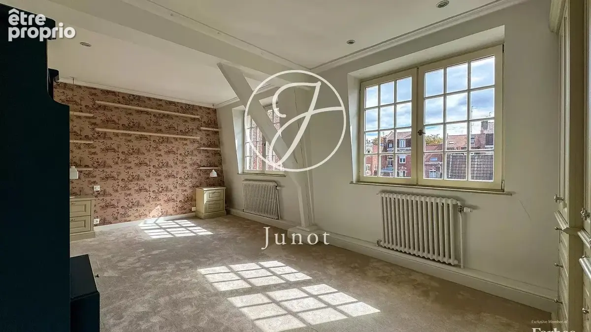 Lille - CORMONTAIGNE - Maison à Vendre - individuelle - 7 pièces - 265m² - Jardin - Garage - Cave - photo 8
