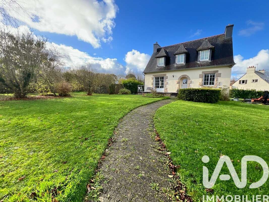 Photo 2 - Maison à PLOULEC&#039;H