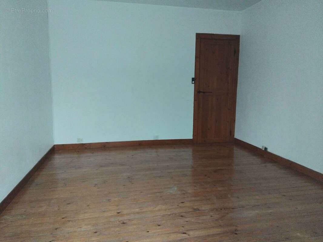 Maison à ESCAUTPONT