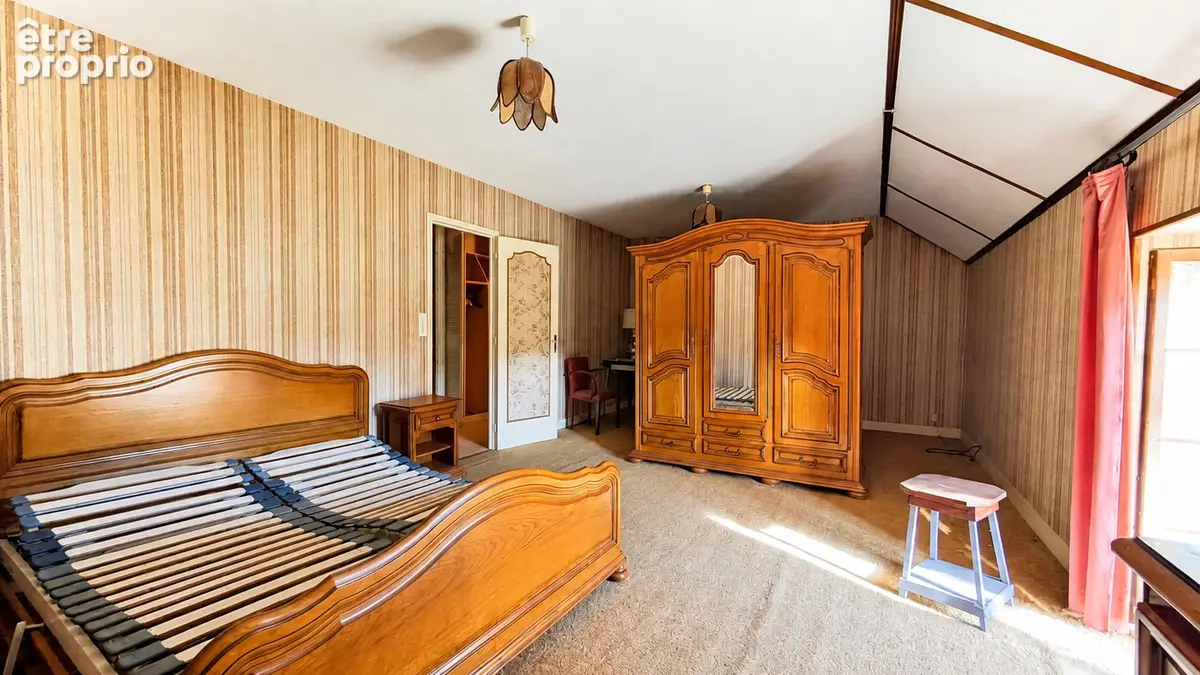 DINGÉ - Maison 153 m² à rénover - 3 chambres - Terrain de 1 900 m² - photo 17