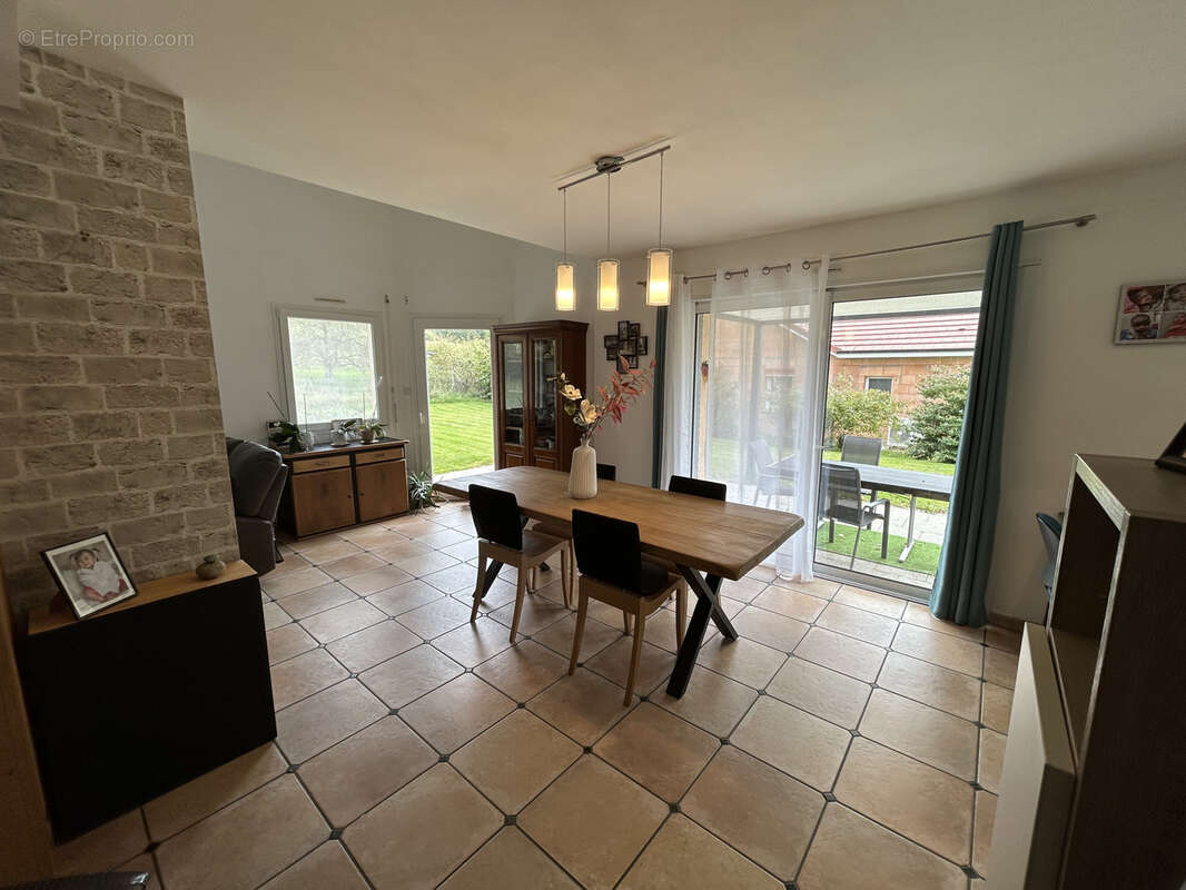 Maison à CHAMP-LE-DUC