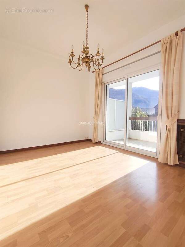 Appartement à BAGNERES-DE-LUCHON
