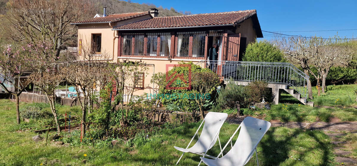 Maison à COMBRET