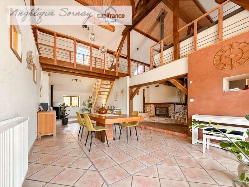 Maison à BLETTERANS