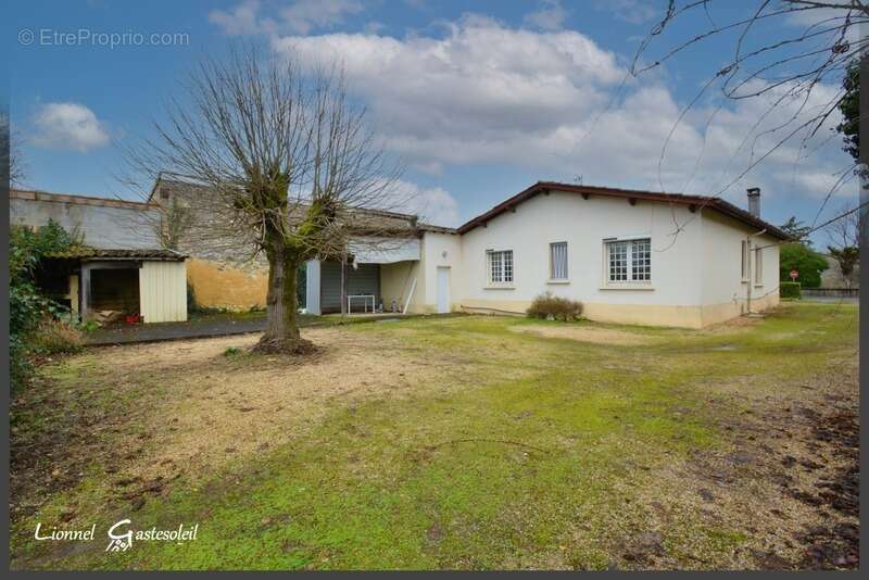 Maison à SAINT-ANTOINE-DE-BREUILH