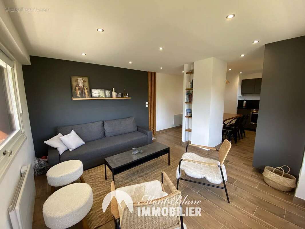 Appartement à DEMI-QUARTIER