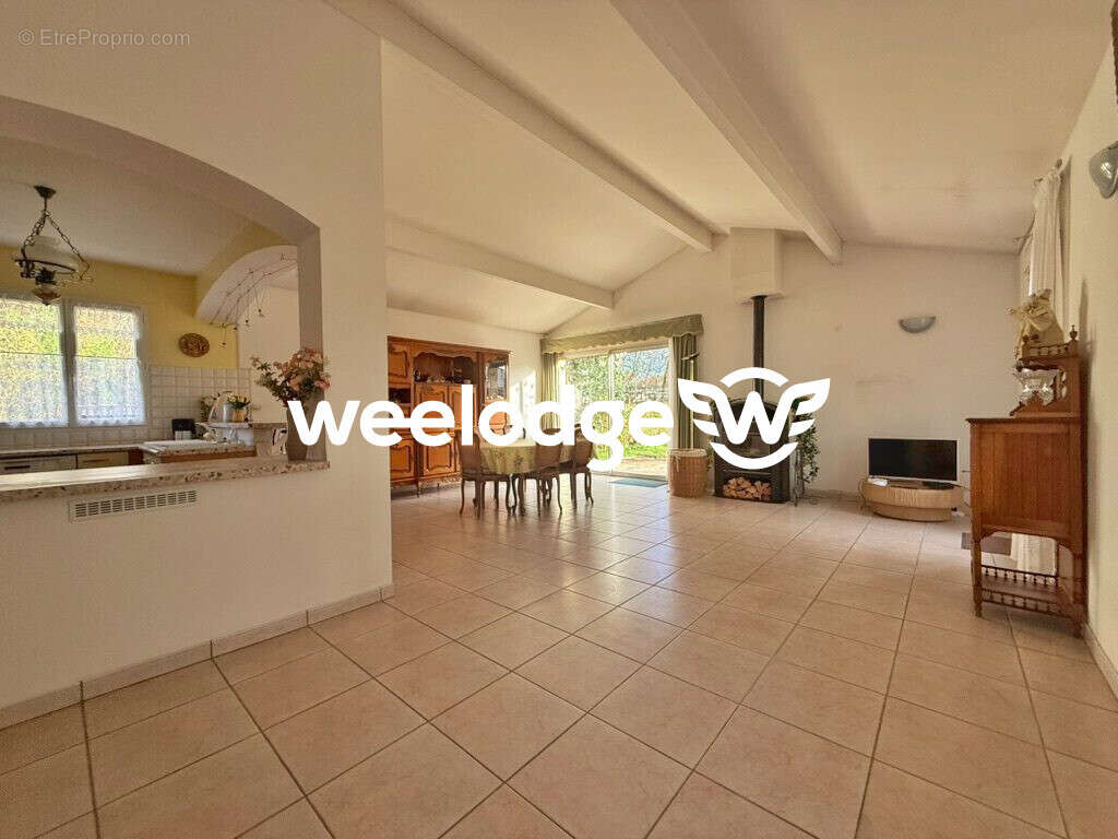 Maison à L'ISLE-D'ESPAGNAC