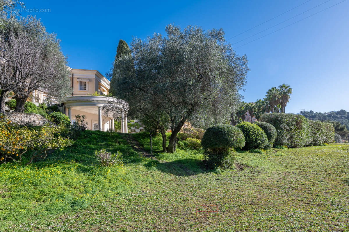 Maison à MENTON
