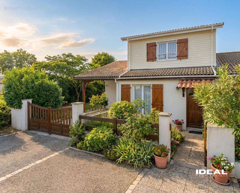 Maison 117 m² à Pessac  - photo 4