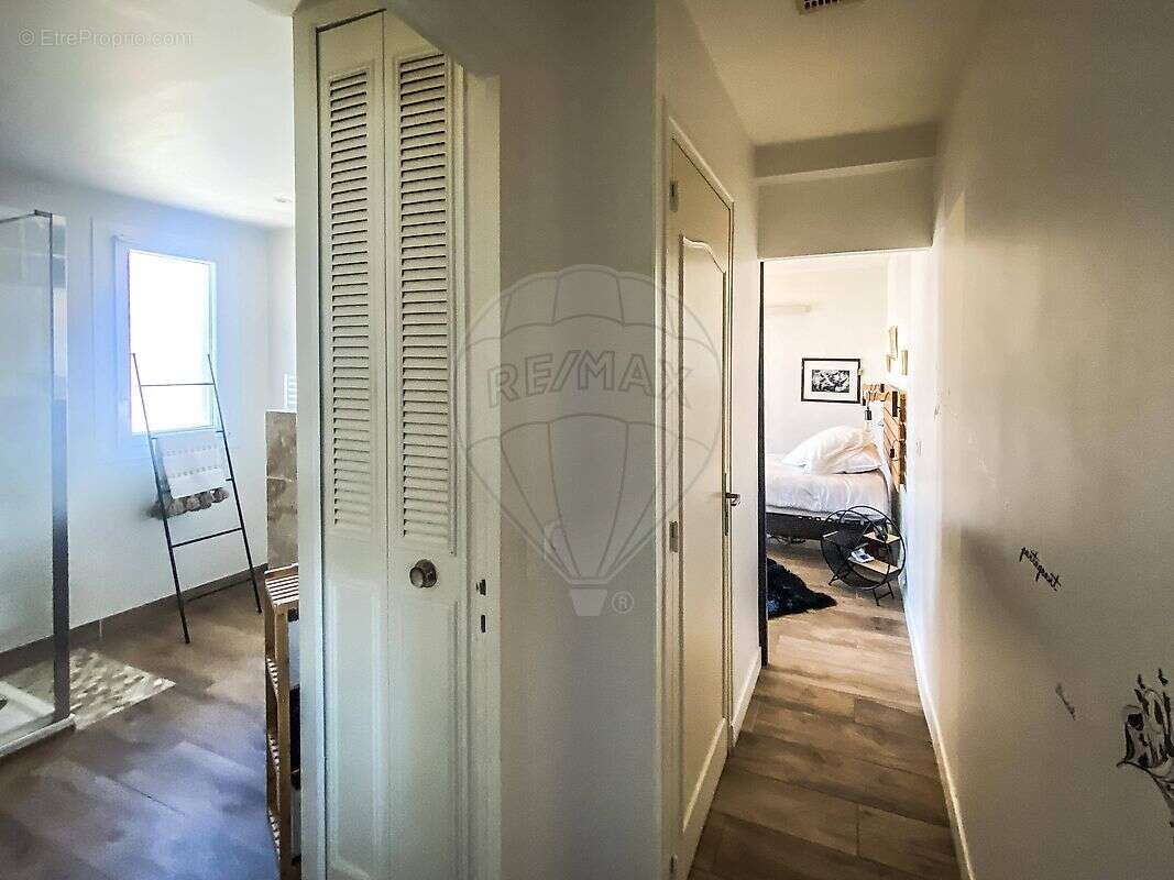 Maison à VAUX-SUR-MER