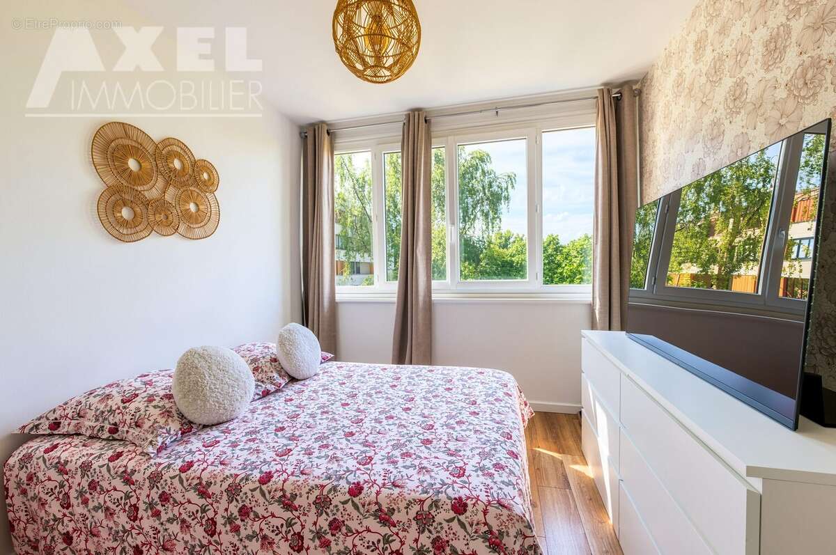 Appartement à FONTENAY-LE-FLEURY