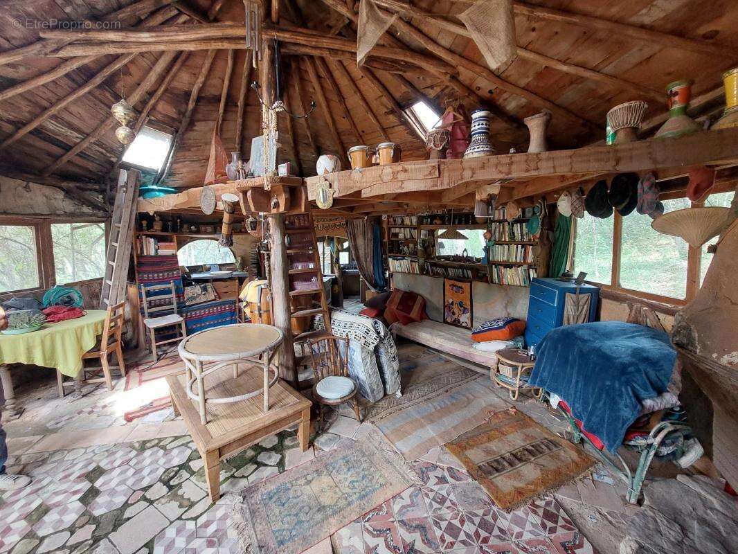 Maison à GENERARGUES