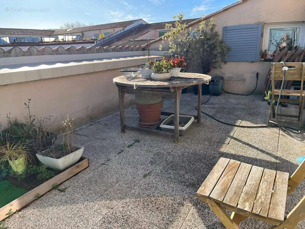 Appartement à SIX-FOURS-LES-PLAGES