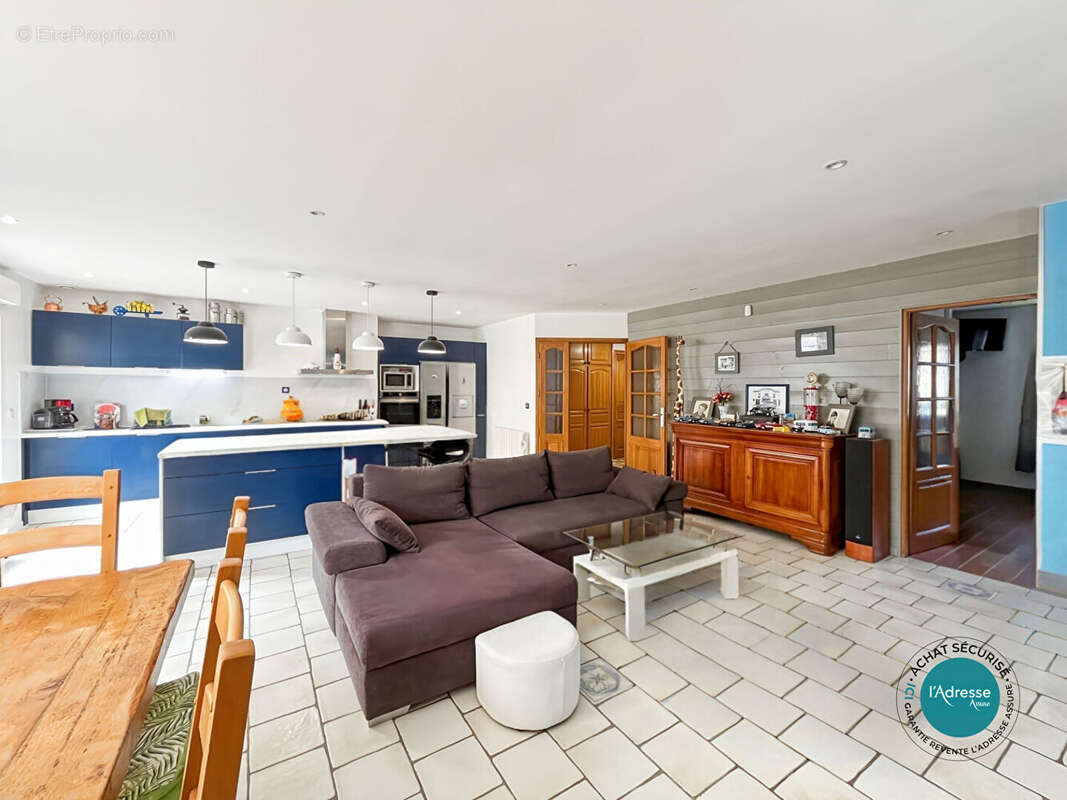 Maison à BALLANCOURT-SUR-ESSONNE