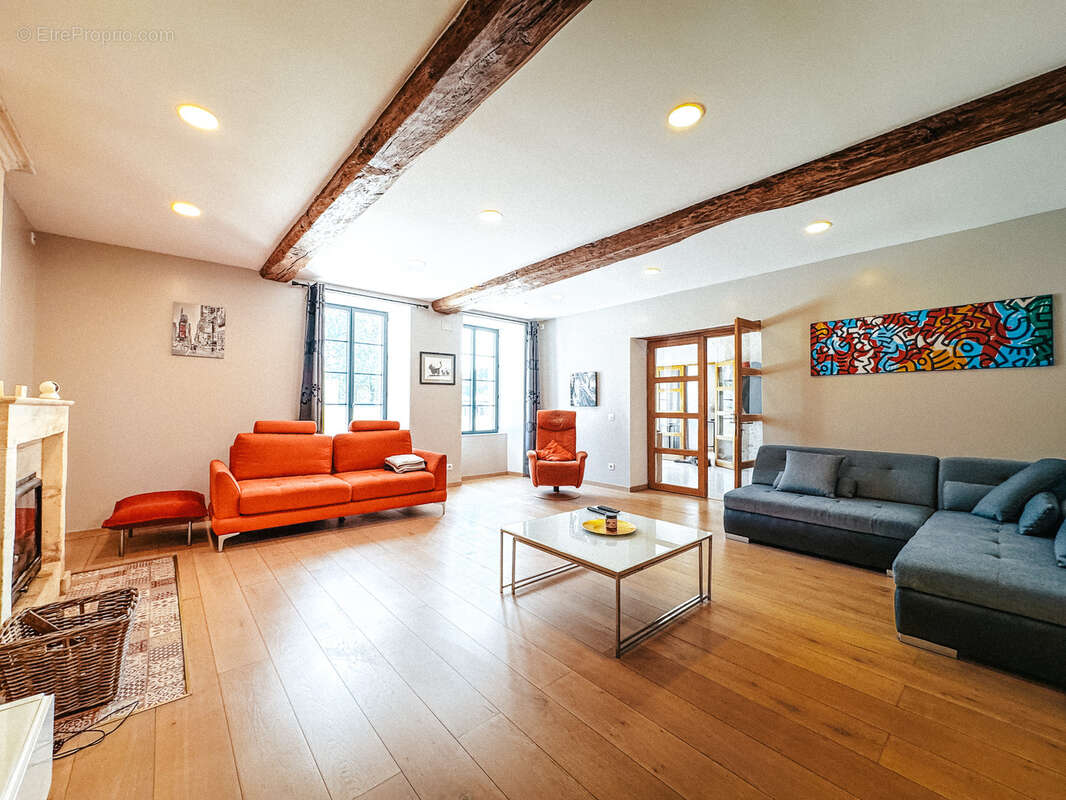 Maison à CHALLIGNAC