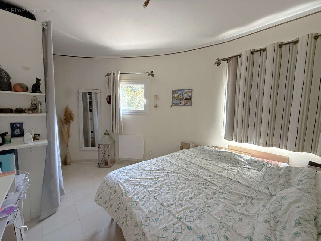 Appartement à SARI-SOLENZARA