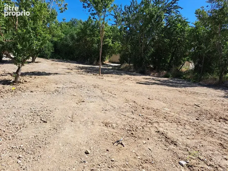Terrain 340 m² à Fuveau  - photo 4
