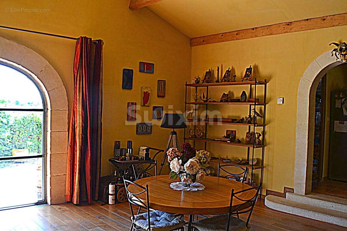 Maison à SAINT-LAURENT-D&#039;AIGOUZE