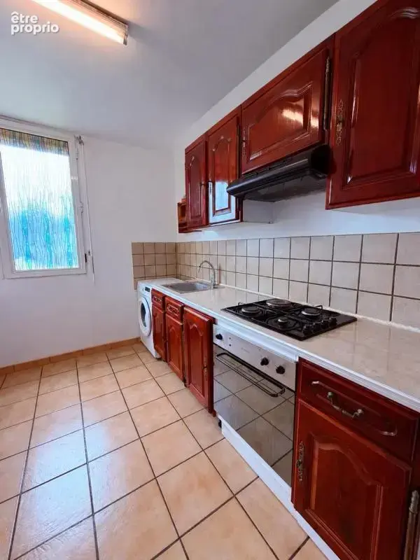 Appartement F4 à Sainte-Marie, résidence calme, proche de toutes commodités - photo 5