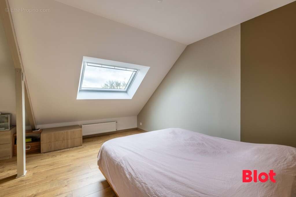 Maison à THORIGNE-FOUILLARD