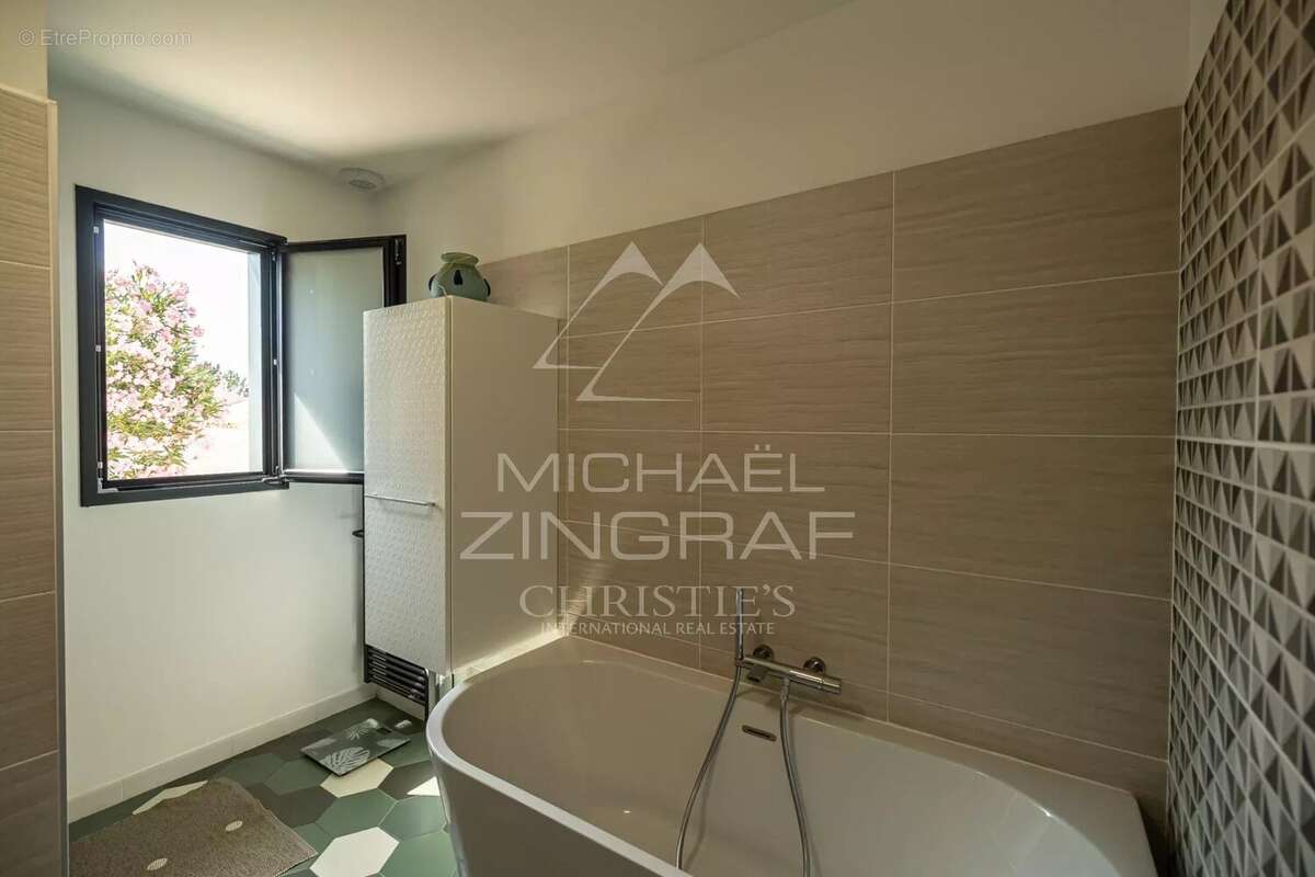 Propriété contemporaine - photo 9
