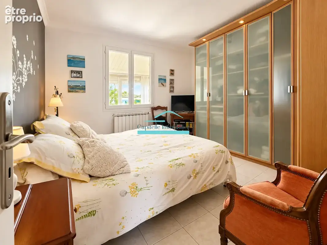 Villa de plain-pied avec piscine et pool housse à Mireval - photo 8